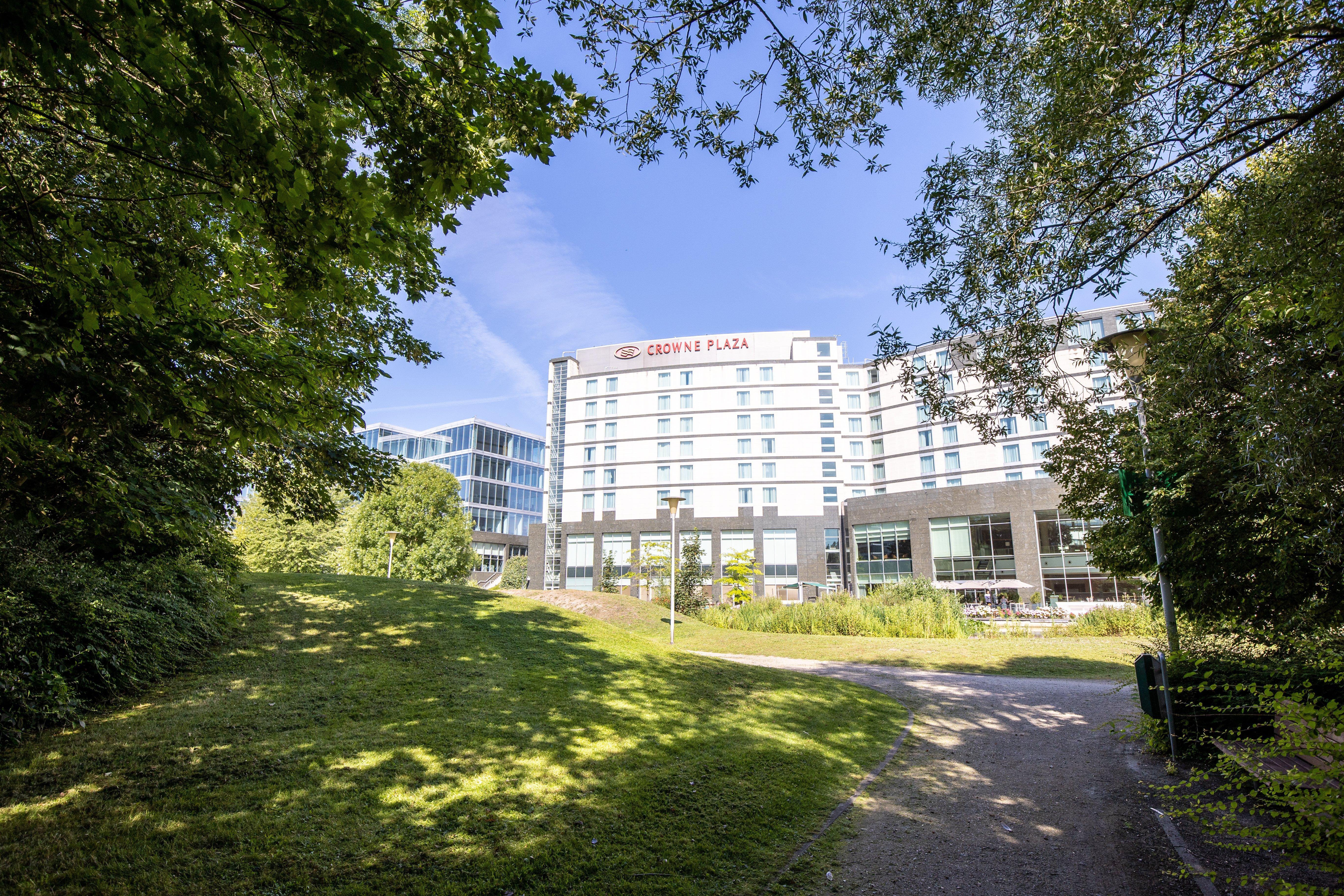 Crowne Plaza Brussels Airport, An Ihg Hotel Zaventem Exterior photo